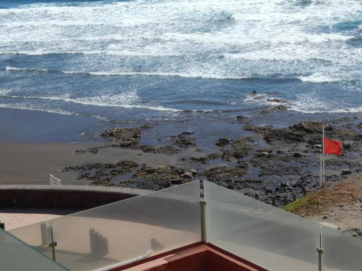 Loft With Balcony Sea View Apartment Playa Del Hombre ภายนอก รูปภาพ