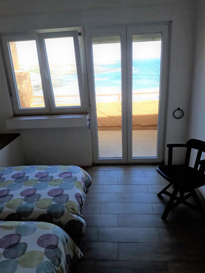 Loft With Balcony Sea View Apartment Playa Del Hombre ภายนอก รูปภาพ